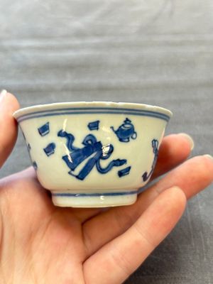 13 Chinese blue and white cups and 15 saucers, Kangxi — 照片 106