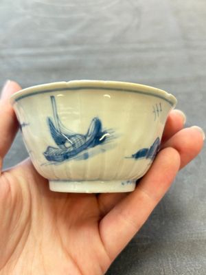 13 Chinese blue and white cups and 15 saucers, Kangxi — 照片 14