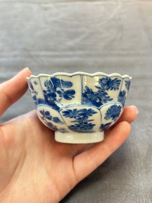 13 Chinese blue and white cups and 15 saucers, Kangxi — 照片 48