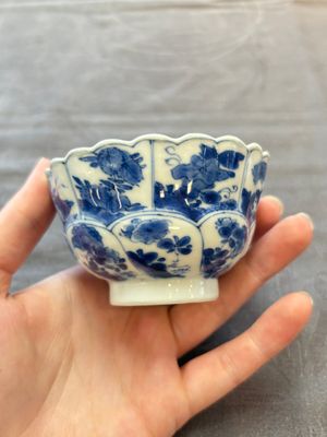 13 Chinese blue and white cups and 15 saucers, Kangxi — 照片 50