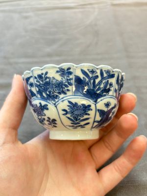 13 Chinese blue and white cups and 15 saucers, Kangxi — 照片 54