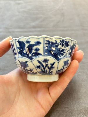 13 Chinese blue and white cups and 15 saucers, Kangxi — 照片 67