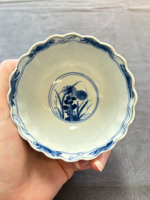13 Chinese blue and white cups and 15 saucers, Kangxi — 照片 71