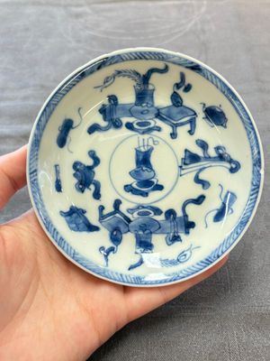 13 Chinese blue and white cups and 15 saucers, Kangxi — 照片 79