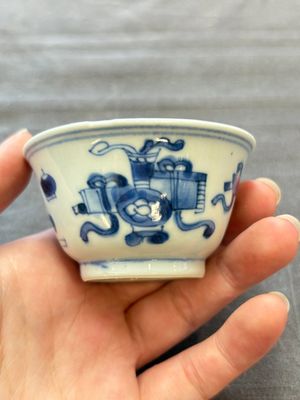 13 Chinese blue and white cups and 15 saucers, Kangxi — 照片 94