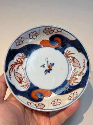 13 Chinese blue and white wares and four sets of Japanese Imari cups and saucers, 17/18th C. — foto 6