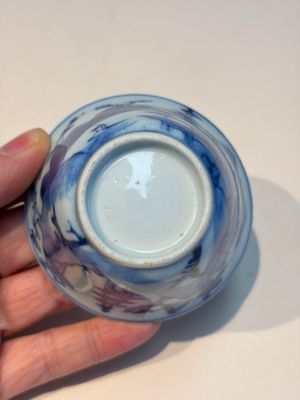 13 Chinese blue and white wares and four sets of Japanese Imari cups and saucers, 17/18th C. — foto 72