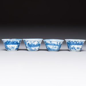 13 Chinese blue and white wares and four sets of Japanese Imari cups and saucers, 17/18th C. — foto 15