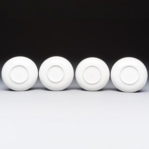 13 Chinese blue and white wares and four sets of Japanese Imari cups and saucers, 17/18th C. — foto 9