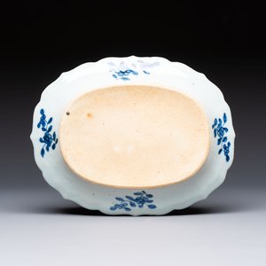 13 Chinese blue and white 'Xi Xiang Ji' serving dishes, Qianlong — 照片 19