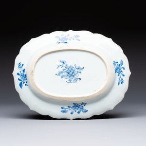 13 Chinese blue and white 'Xi Xiang Ji' serving dishes, Qianlong — 照片 25