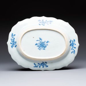 13 Chinese blue and white 'Xi Xiang Ji' serving dishes, Qianlong — 照片 27