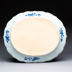 13 Chinese blue and white 'Xi Xiang Ji' serving dishes, Qianlong — 照片 3