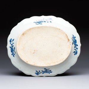 13 Chinese blue and white 'Xi Xiang Ji' serving dishes, Qianlong — 照片 9