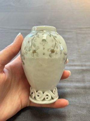 13 Chinese blue, white and polychrome wares, Kangxi and later — photo 13
