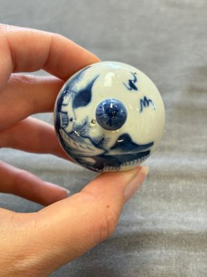 13 Chinese blue, white and polychrome wares, Kangxi and later — photo 29