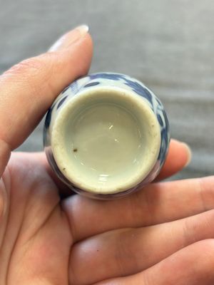 13 Chinese blue, white and polychrome wares, Kangxi and later — photo 37