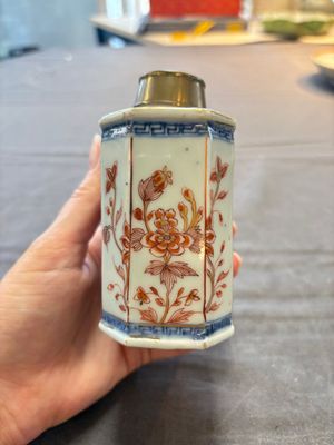 13 Chinese blue, white and polychrome wares, Kangxi and later — photo 4