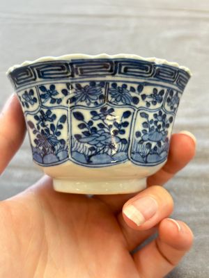 13 Chinese blue, white and polychrome wares, Kangxi and later — photo 56