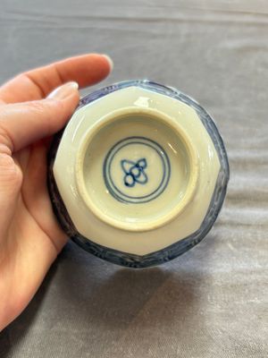 13 Chinese blue, white and polychrome wares, Kangxi and later — photo 59