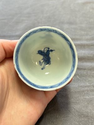 13 Chinese blue, white and polychrome wares, Kangxi and later — photo 70