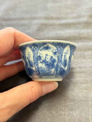 13 Chinese blue, white and polychrome wares, Kangxi and later — photo 72
