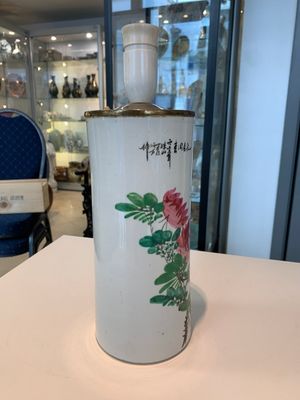13 Chinese blue, white, famille rose, verte and qianjiang cai wares, 19/20th C. — photo 81