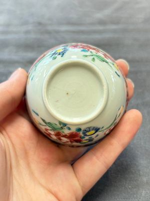 13 Chinese famille rose cups and 15 saucers, Yongzheng/Qianlong — 照片 22