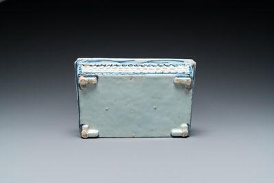 13 pieces of blue and white Chinese porcelain, 18/20th C. — 照片 17