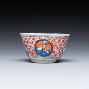 13 stukken Chinees blauw-wit en famille rose porselein, Kangxi en later — foto 10