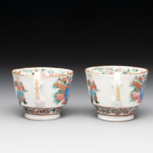 14 Chinese Canton famille rose 'Wu Shuang Pu-style' cups and saucers, 19th C. — photo 18