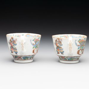 14 Chinese Canton famille rose 'Wu Shuang Pu-style' cups and saucers, 19th C. — photo 8