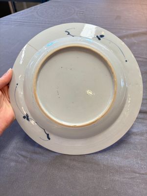 15 Chinese blue and white plates with floral and 'shou 壽' design, Yongzheng mark, 18th C. — 照片 2