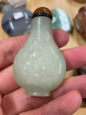 15 Chinese hardstone, glass and walnut snuff bottles, 19/20th C. — 照片 13