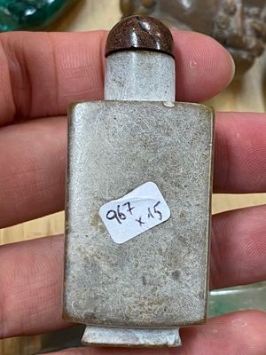 15 Chinese snuifflessen in hardsteen, glas en walnoot, 19/20e eeuw — foto 44