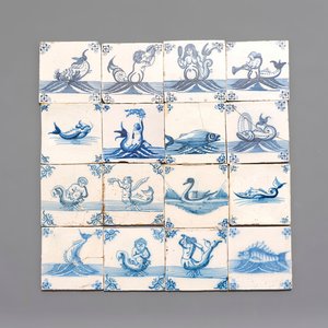 16 blue and white Dutch Delft 'sea creature' tiles, 18th C. — photo 1