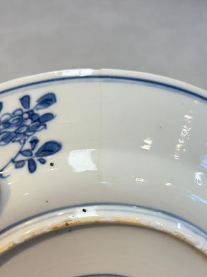 16 Chinese blue and white wares, Kangxi/Yongzheng — photo 3