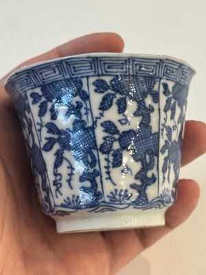 16 Chinese blue and white wares, Ming/Qing — photo 17