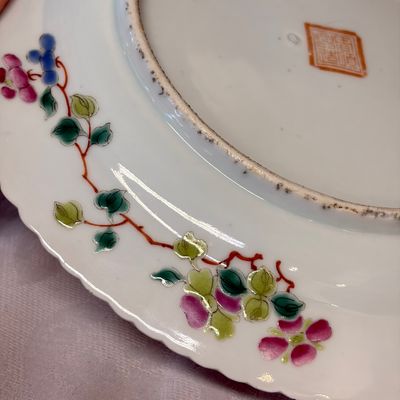 16 Chinese famille rose wares for the Straits or Peranakan market — photo 25