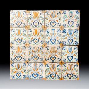 16 polychrome Dutch Delft 'Tulip Heart' tiles, 17th C. — photo 1