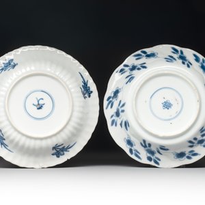 17 Chinese blue, white and Imari-style white wares, Kangxi/Yongzheng — photo 14