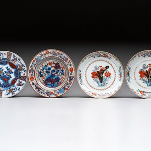 17 Chinese famille rose, Imari-style and European-decorated plates and saucers, Kangxi/Qianlong — 照片 10