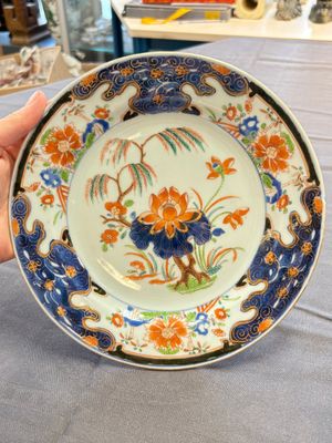 17 Chinese famille rose, verte and Imari-style wares, Kangxi/Qianlong — photo 1