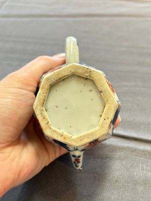 17 Chinese famille rose, verte and Imari-style wares, Kangxi/Qianlong — photo 59