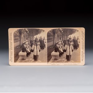 17 stereoview cards with views of China, depicting street scenes, architecture and daily life, 19/20th C. — foto 12