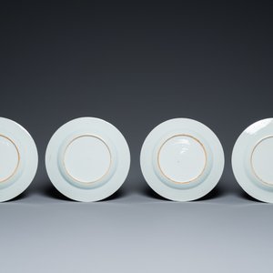 18 assiettes en porcelaine de Chine en bleu et blanc, Kangxi/Qianlong — photo 3