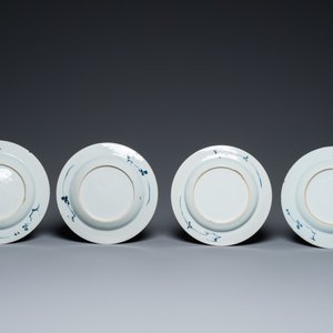18 Chinese blauw-witte schotels en borden, Kangxi/Qianlong — foto 7