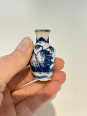 18 Chinese blue and white wares, Kangxi and later — photo 27