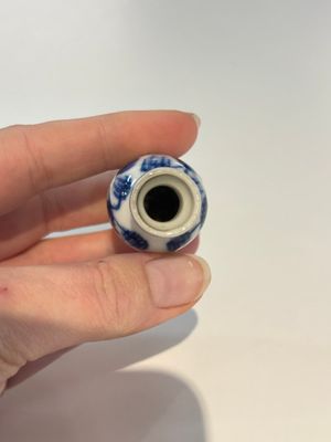 18 Chinese blue and white wares, Kangxi and later — photo 29