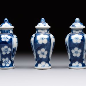 18 Chinese blue and white wares, Kangxi and later — photo 17